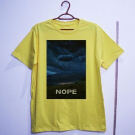 Camiseta_algodao_amarelo_camarada_do_alem_-_Nope_Nao_Nao_olhe | Nope (Não! Não olhe!)