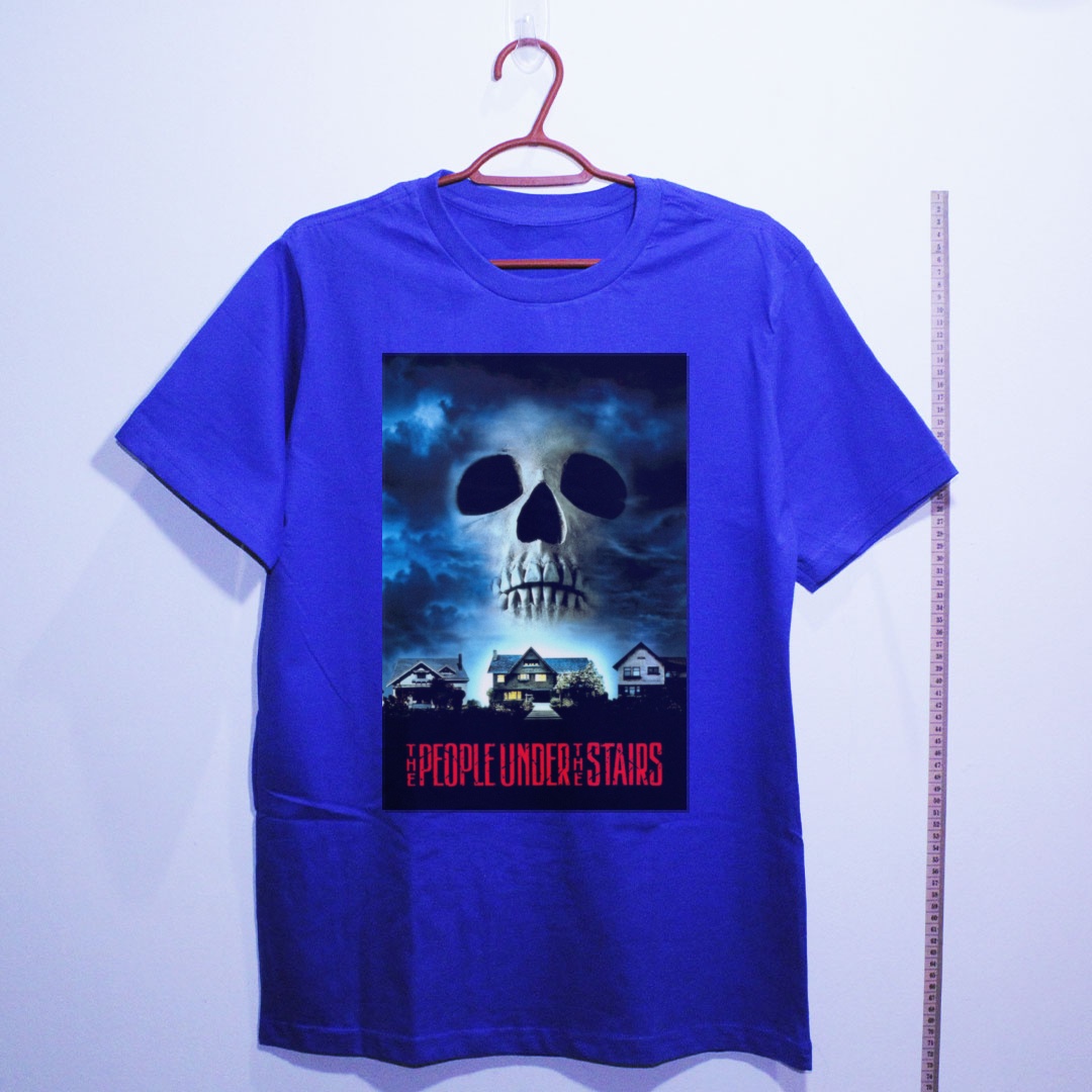 Camiseta_algodao_azul_camarada_do_alem_-_The_People_Under_the_Stairs_O_povo_debaixo_da_escada | The People Under the Stairs (O povo debaixo da escada)