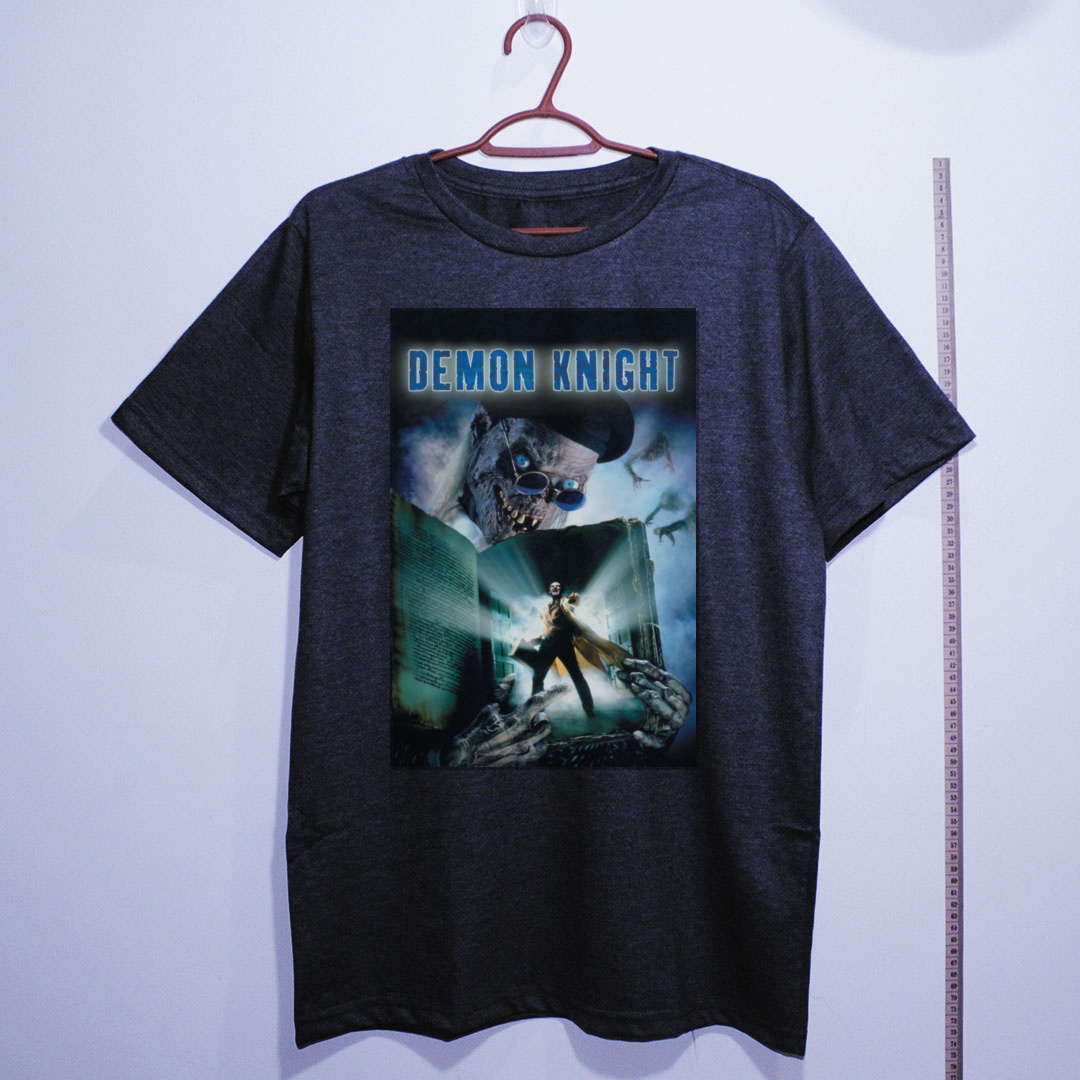 Camiseta_algodao_chumbo_camarada_do_alem_-_Tales_from_the_Crypt_Demon_Knight_Contos_da_cripta_-_o_ritual | Tales from the Crypt Demon Knight (Contos da cripta - o ritual)