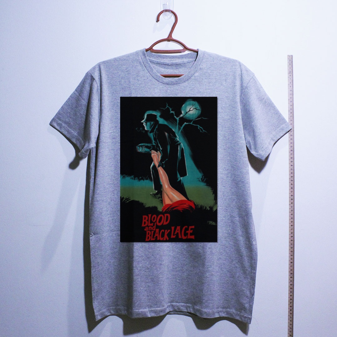 Camiseta_algodao_cinza_claro_camarada_do_alem_-_Blood_and_Black_Lace_Seis_mulheres_para_o_assassino | Blood and Black Lace (Seis mulheres para o assassino)