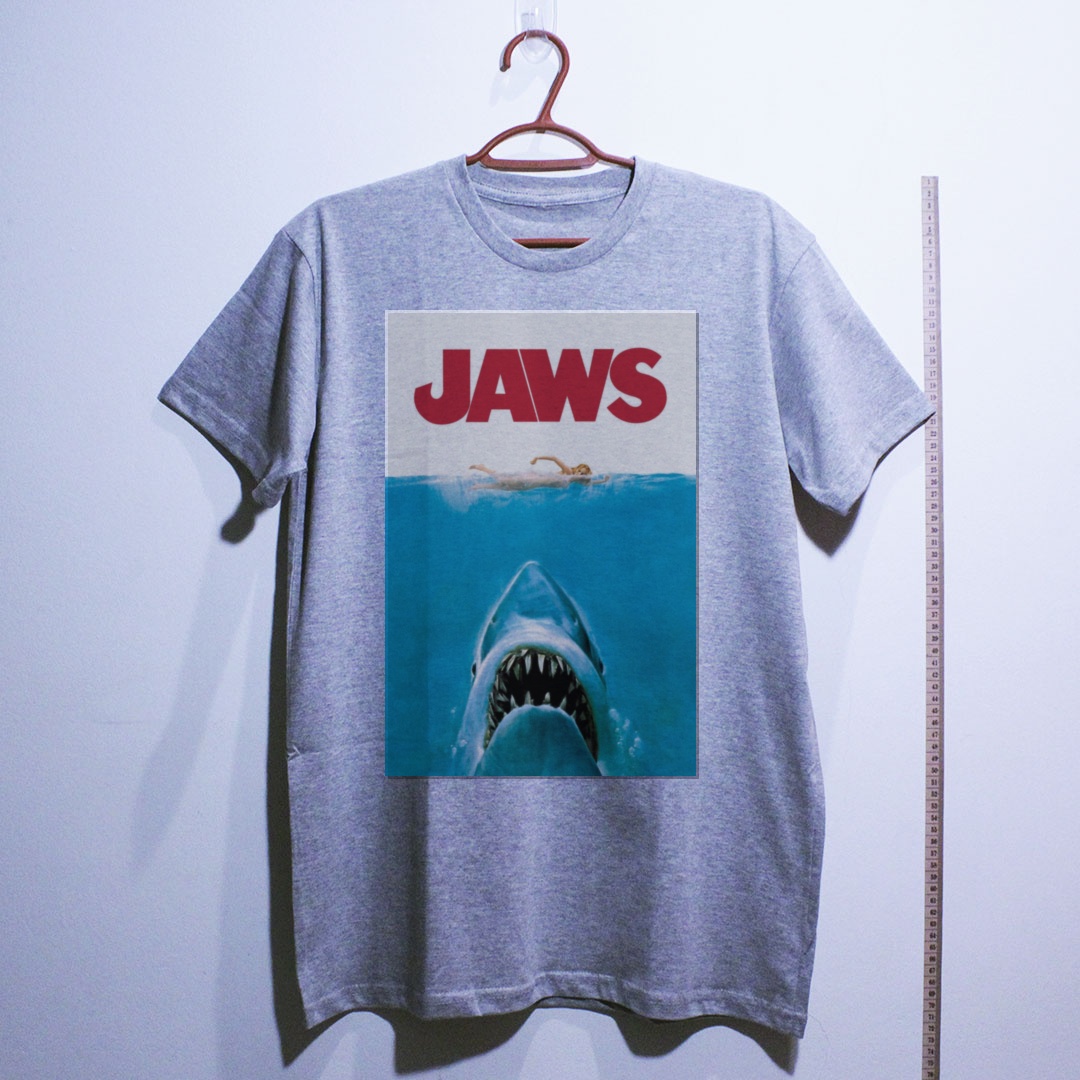 Camiseta_algodao_cinza_claro_camarada_do_alem_-_Jaws_Tubarao | Jaws (Tubarão)