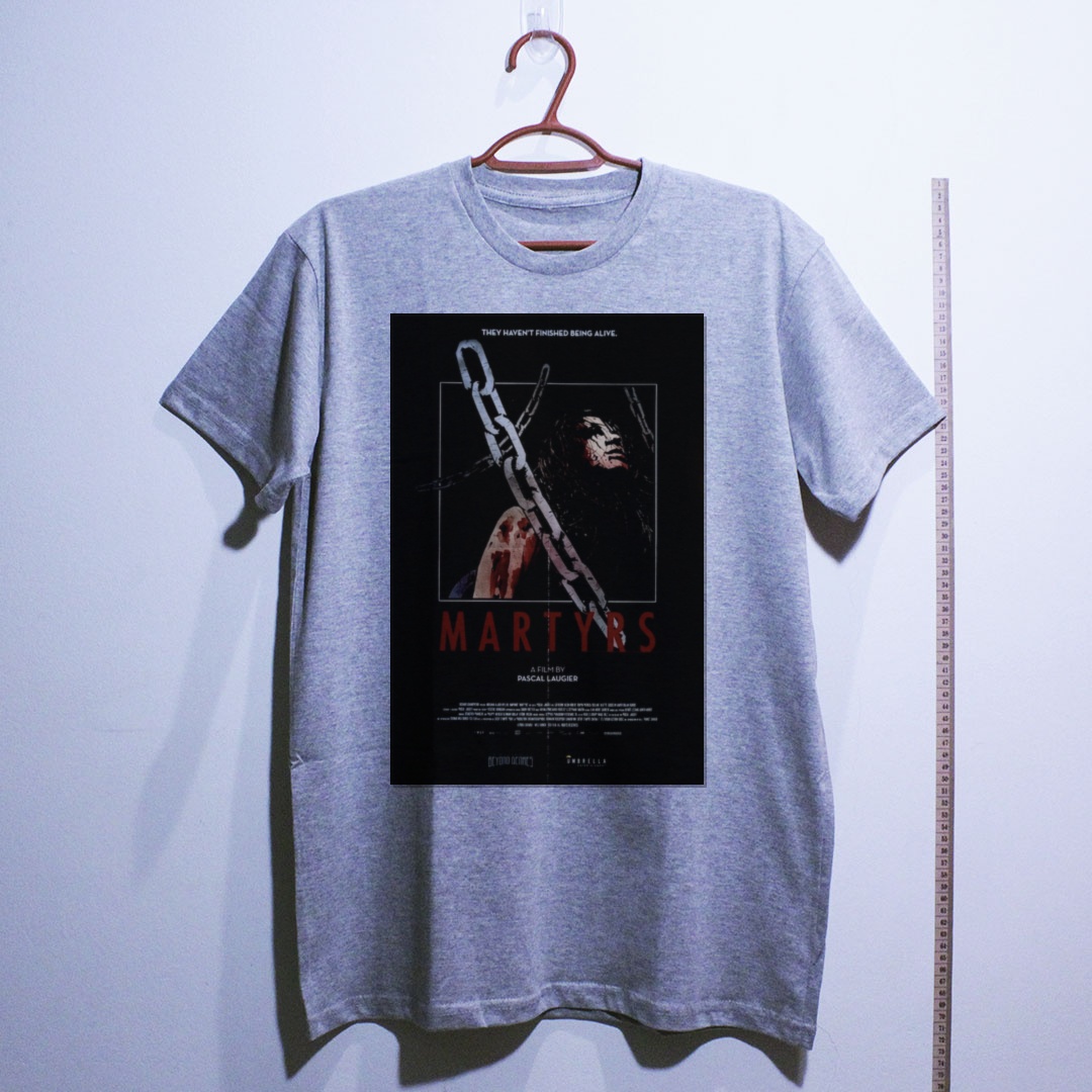 Camiseta_algodao_cinza_claro_camarada_do_alem_-_Martyrs_Martires | Martyrs (Mártires)