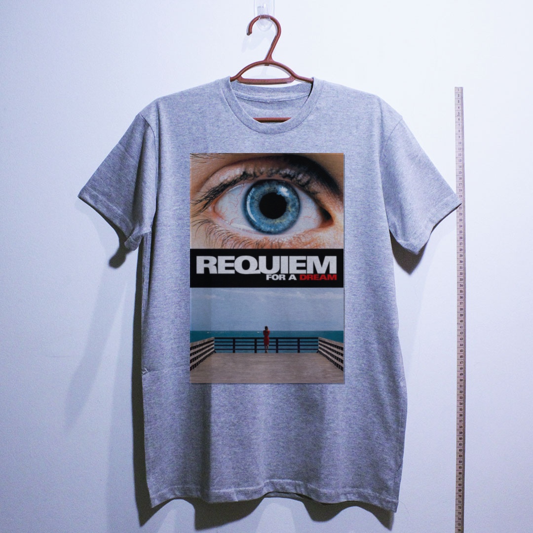 Camiseta_algodao_cinza_claro_camarada_do_alem_-_Requiem_for_a_Dream_Requiem_para_um_sonho | Requiem for a Dream (Réquiem para um sonho)