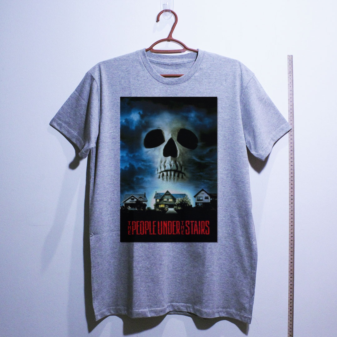 Camiseta_algodao_cinza_claro_camarada_do_alem_-_The_People_Under_the_Stairs_O_povo_debaixo_da_escada | The People Under the Stairs (O povo debaixo da escada)