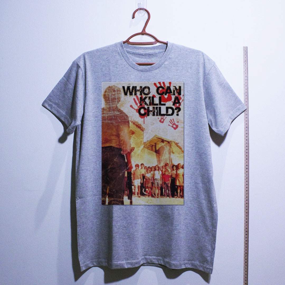 Camiseta_algodao_cinza_claro_camarada_do_alem_-_Who_Can_Kill_a_Child_Quem_pode_matar_uma_crianca | Who Can Kill a Child (Quem pode matar uma criança?)