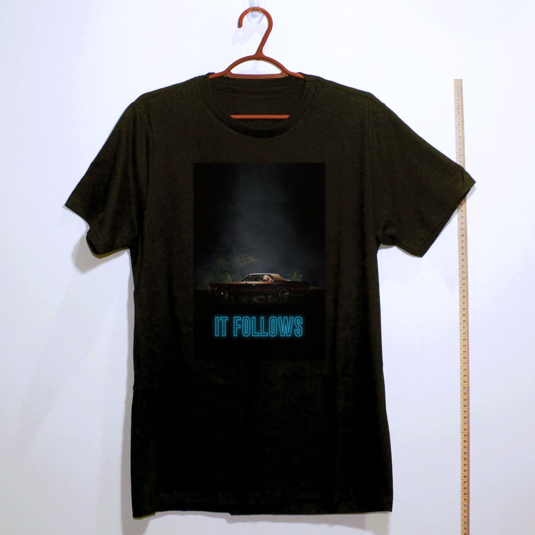 Camiseta_algodao_preto_camarada_do_alem_-_It_Follows_A_maldicao | It Follows (A maldição)