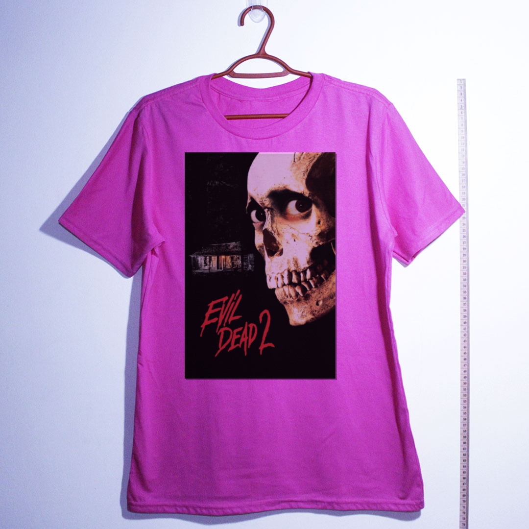 Camiseta_algodao_rosa_camarada_do_alem_-_Evil_Dead_II_Uma_noite_alucinante_2 | Evil Dead II (Uma noite alucinante 2)