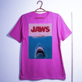 Camiseta_algodao_rosa_camarada_do_alem_-_Jaws_Tubarao | Jaws (Tubarão)