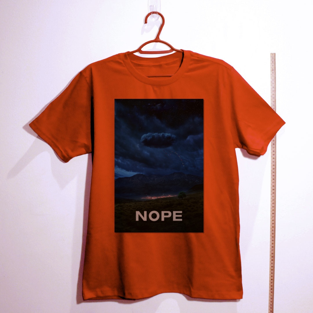 Camiseta_algodao_vermelho_camarada_do_alem_-_Nope_Nao_Nao_olhe | Nope (Não! Não olhe!)