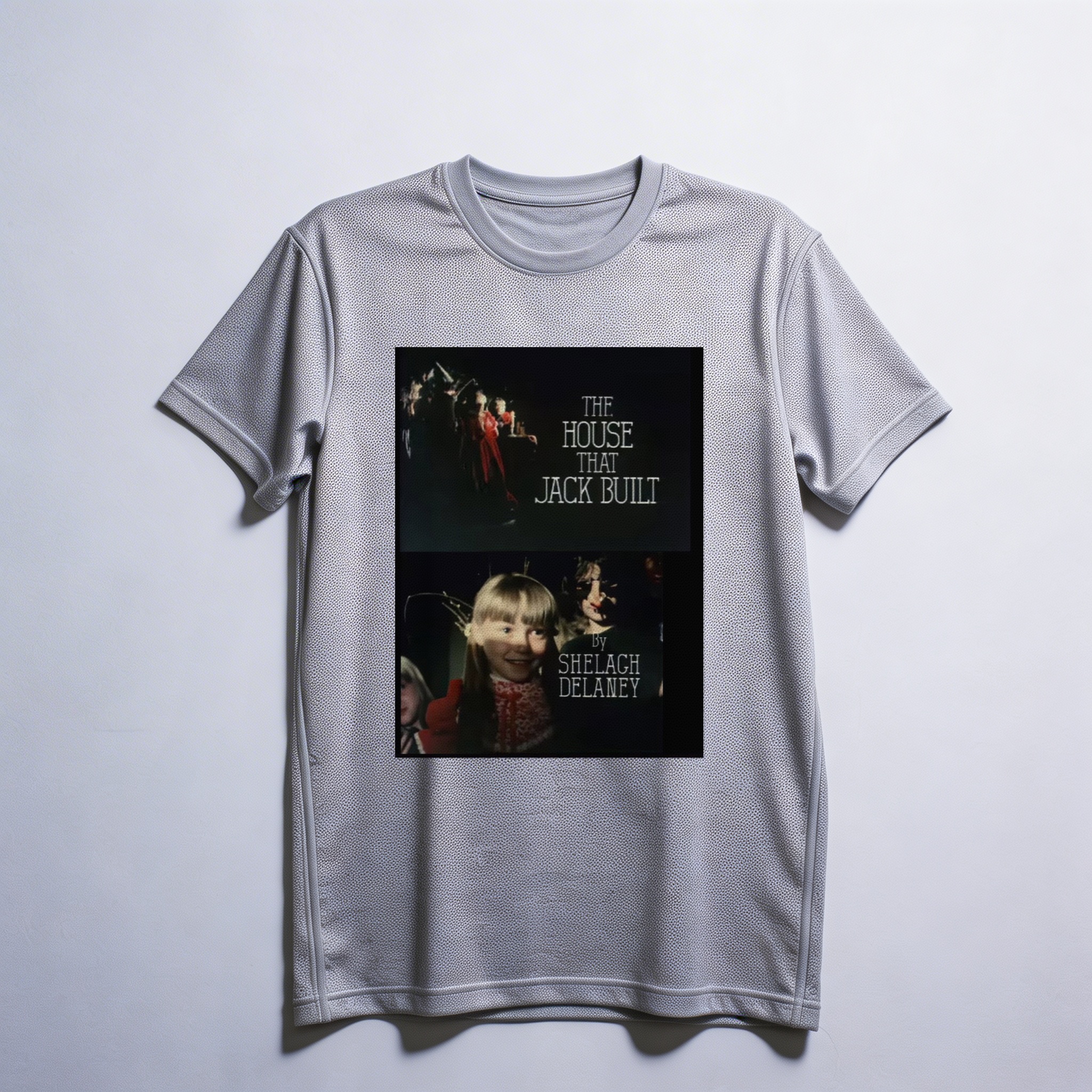 Camiseta_dry_fit_cinza_claro_camarada_do_alem_-_The_House_That_Jack_Built_A_casa_que_Jack_construiu | The House That Jack Built (A casa que Jack construiu)