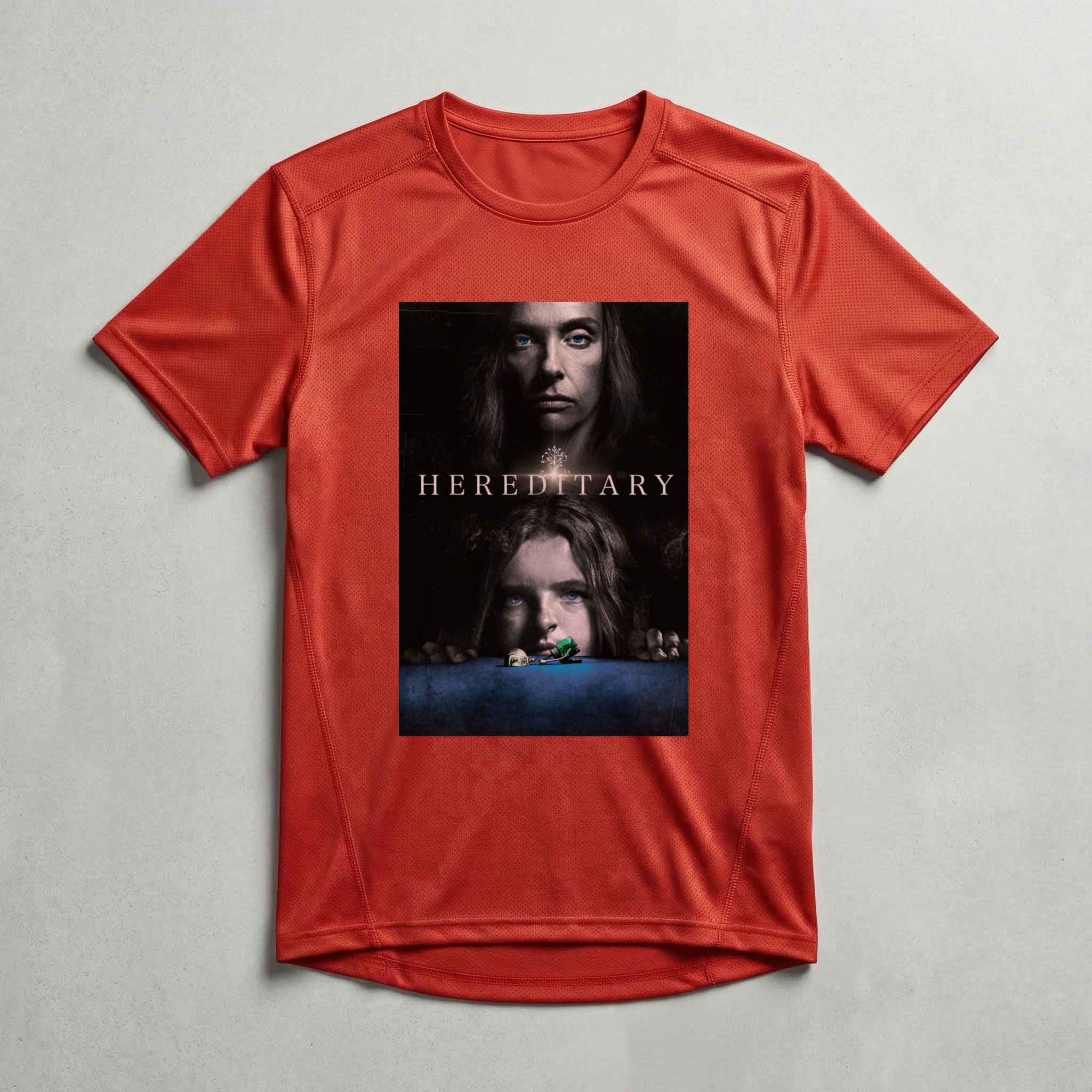 Camiseta_dry_fit_vermelho_camarada_do_alem_-_Hereditary_Hereditario | Hereditary (Hereditário)