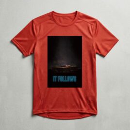 Camiseta_dry_fit_vermelho_camarada_do_alem_-_It_Follows_A_maldicao | It Follows (A maldição)
