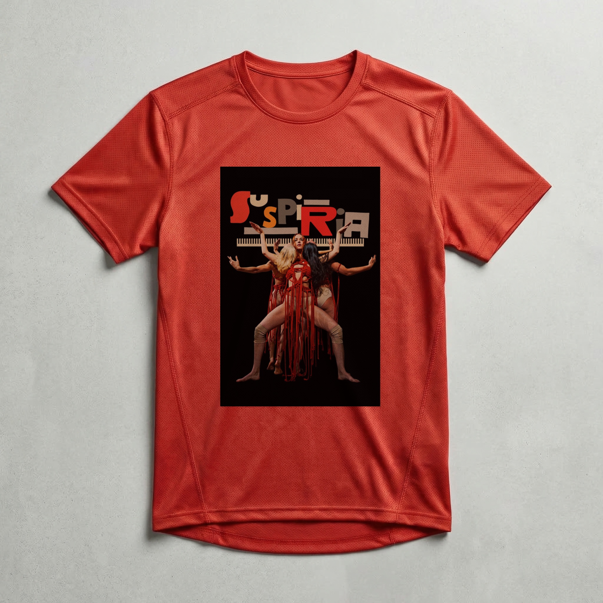 Camiseta_dry_fit_vermelho_camarada_do_alem_-_Suspiria | Suspiria