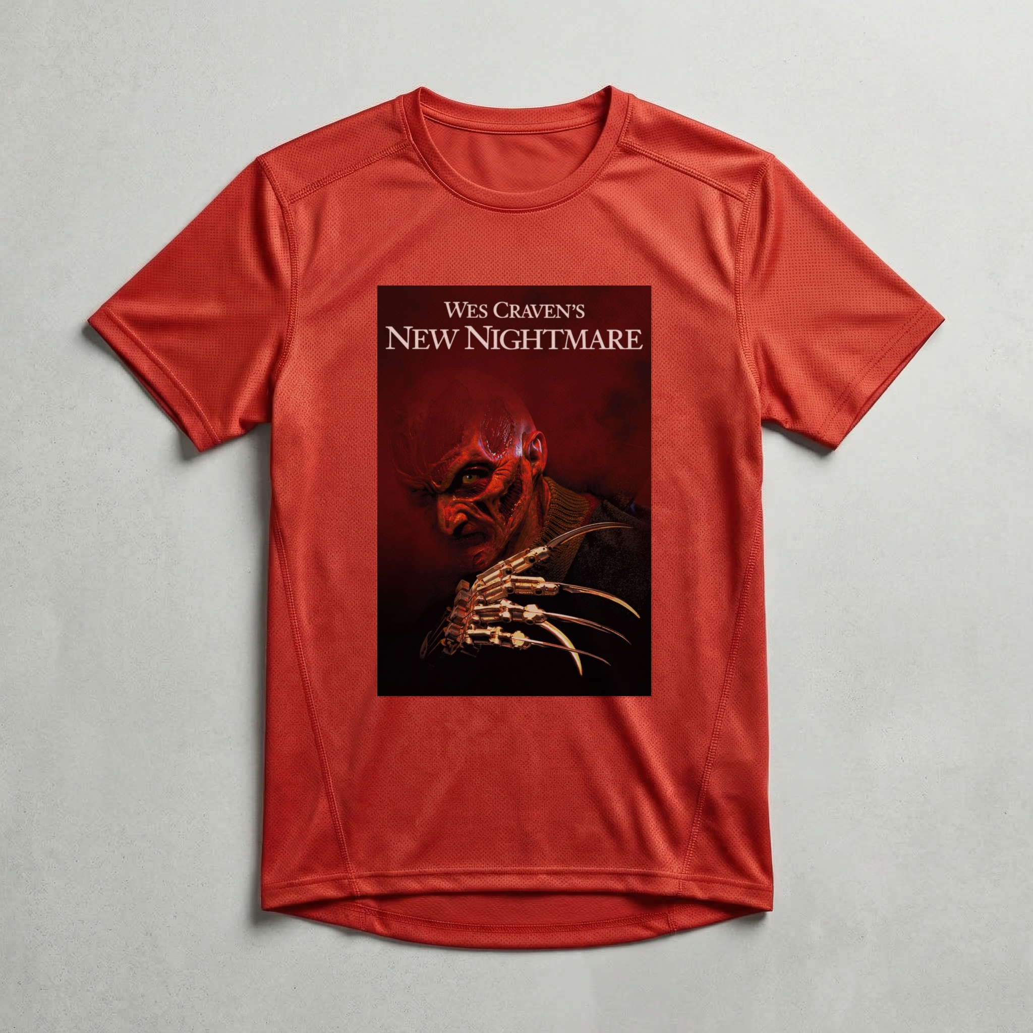 Camiseta_dry_fit_vermelho_camarada_do_alem_-_Wes_Cravens_New_Nightmare_O_novo_pesadelo_-_o_retorno_de_Freddy_Krueger | Wes Cravens New Nightmare (O novo pesadelo - o retorno de Freddy Krueger)