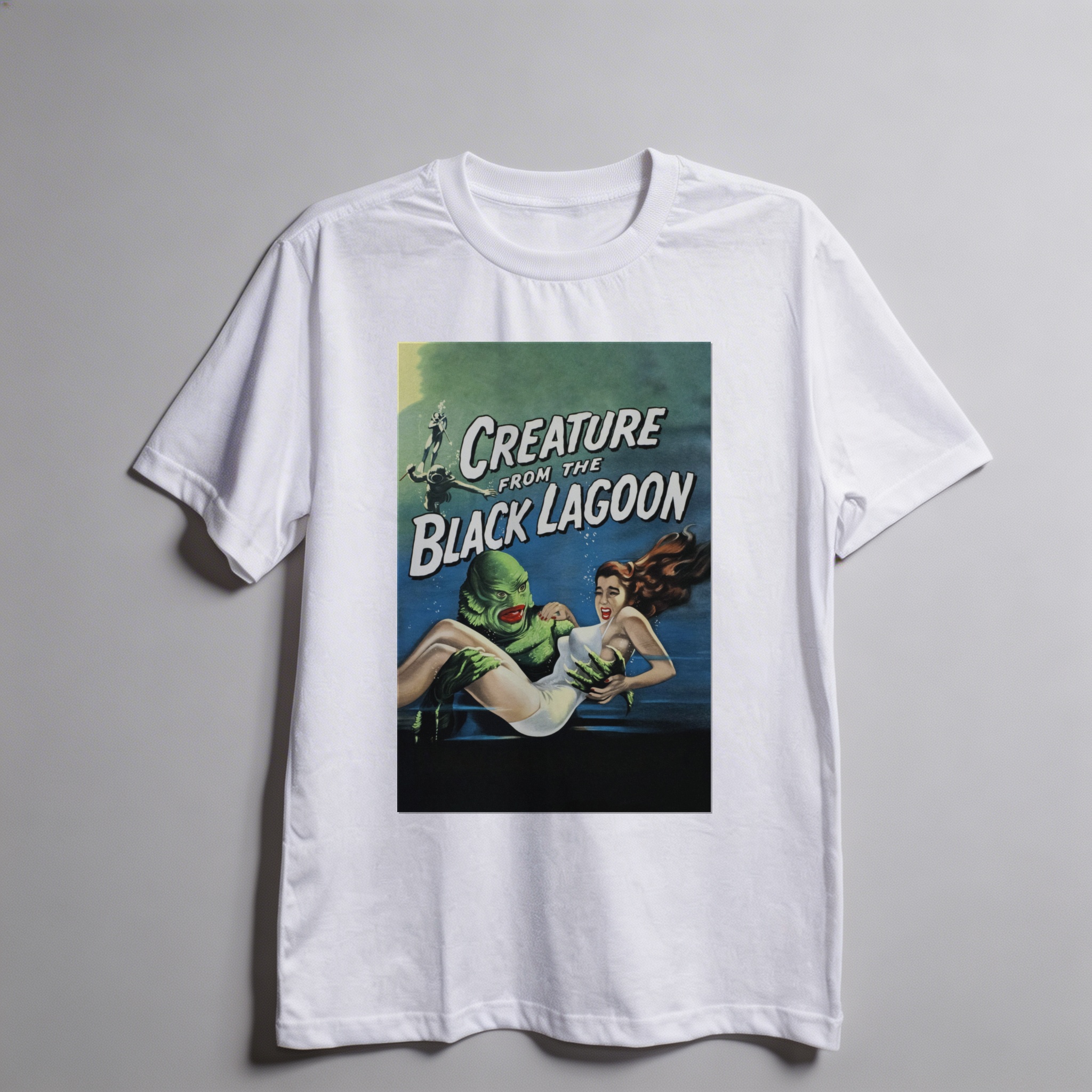 Camiseta_oversized_branco_camarada_do_alem_-_Creature_from_the_Black_Lagoon_O_monstro_da_lagoa_negra | Creature from the Black Lagoon (O monstro da lagoa negra)