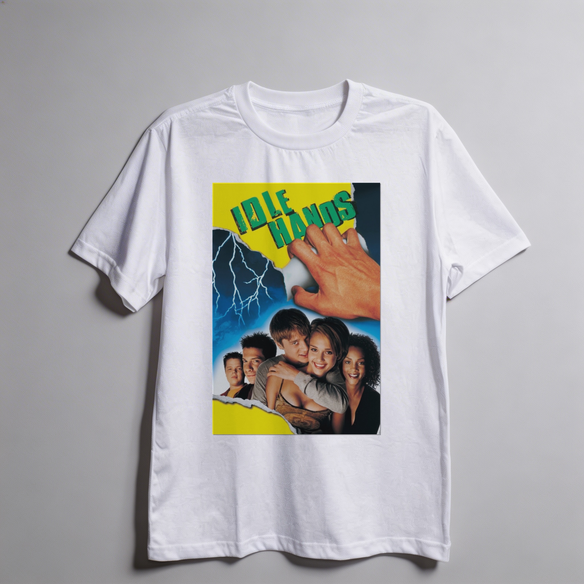 Camiseta_oversized_branco_camarada_do_alem_-_Idle_Hands_Maos_diabolicas | Idle Hands (Mãos diabólicas)
