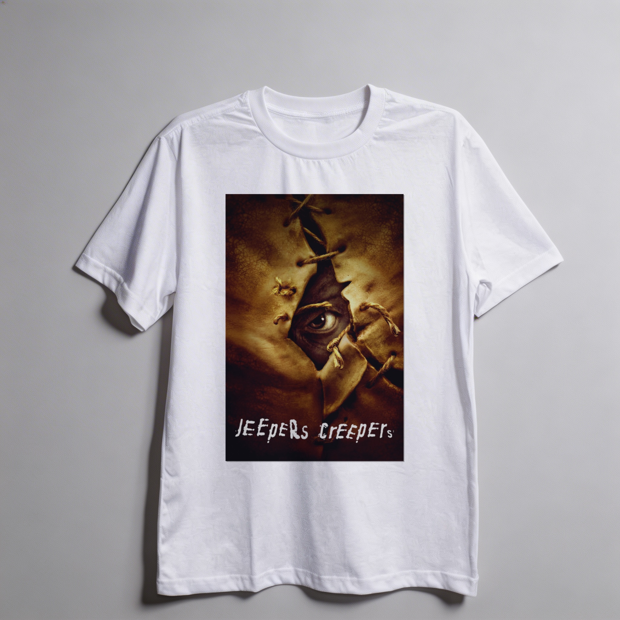 Camiseta_oversized_branco_camarada_do_alem_-_Jeepers_Creepers_Olhos_famintos | Jeepers Creepers (Olhos famintos)