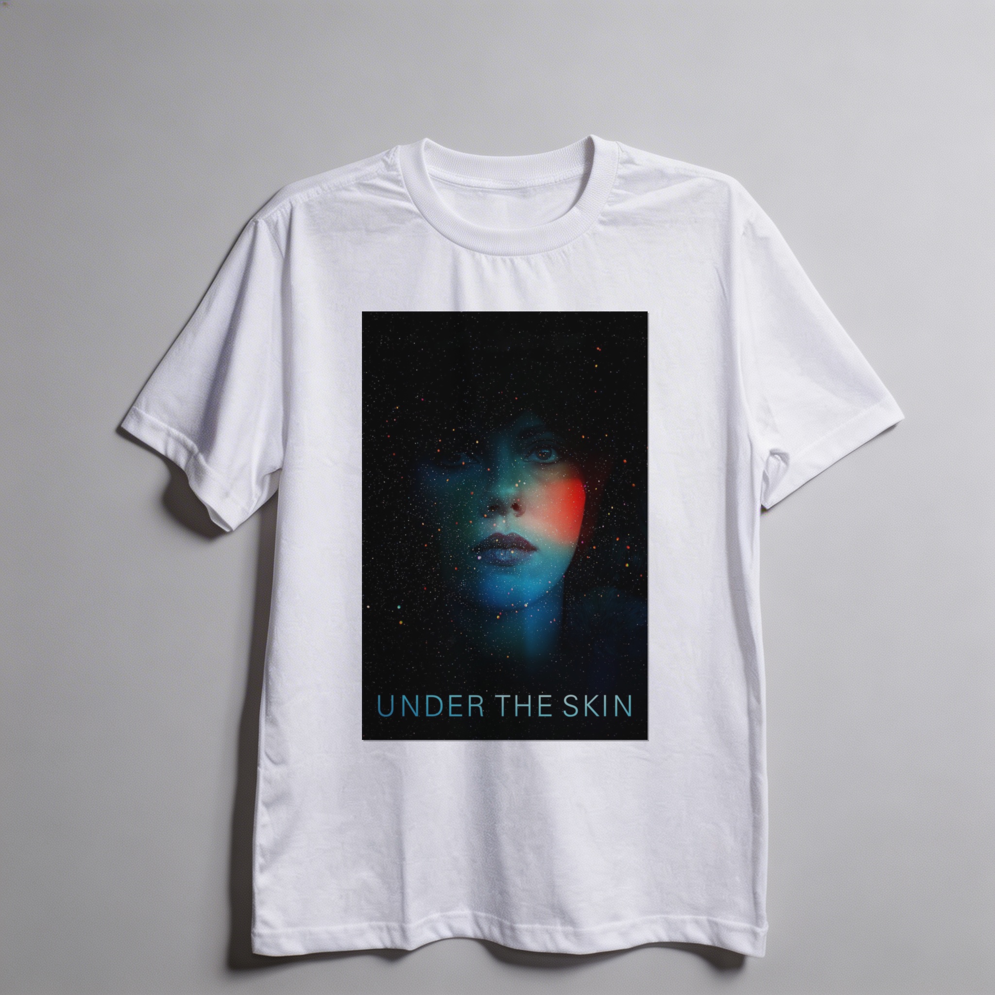 Camiseta_oversized_branco_camarada_do_alem_-_Under_the_Skin_Sob_a_pele | Under the Skin (Sob a pele)