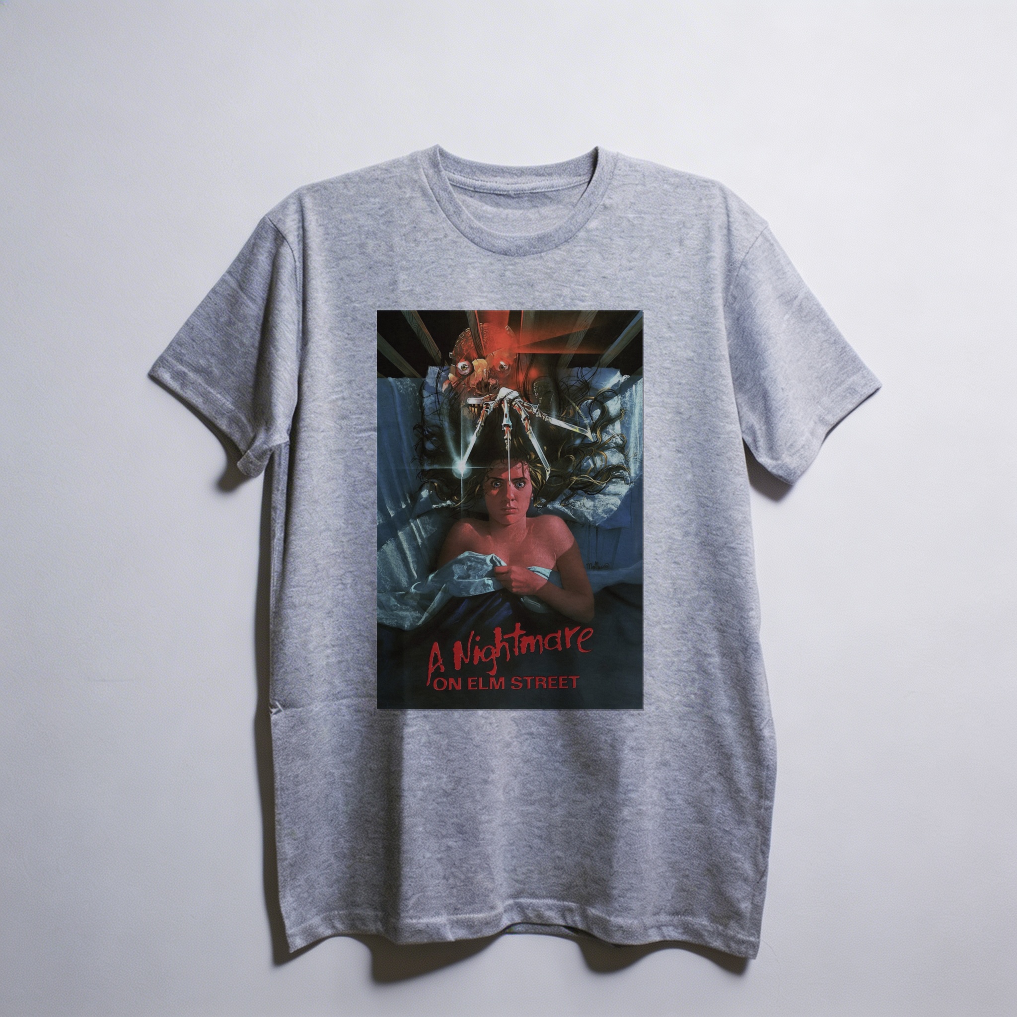 Camiseta_oversized_cinza_claro_camarada_do_alem_-_A_Nightmare_on_Elm_Street_A_hora_do_pesadelo | A Nightmare on Elm Street (A hora do pesadelo)
