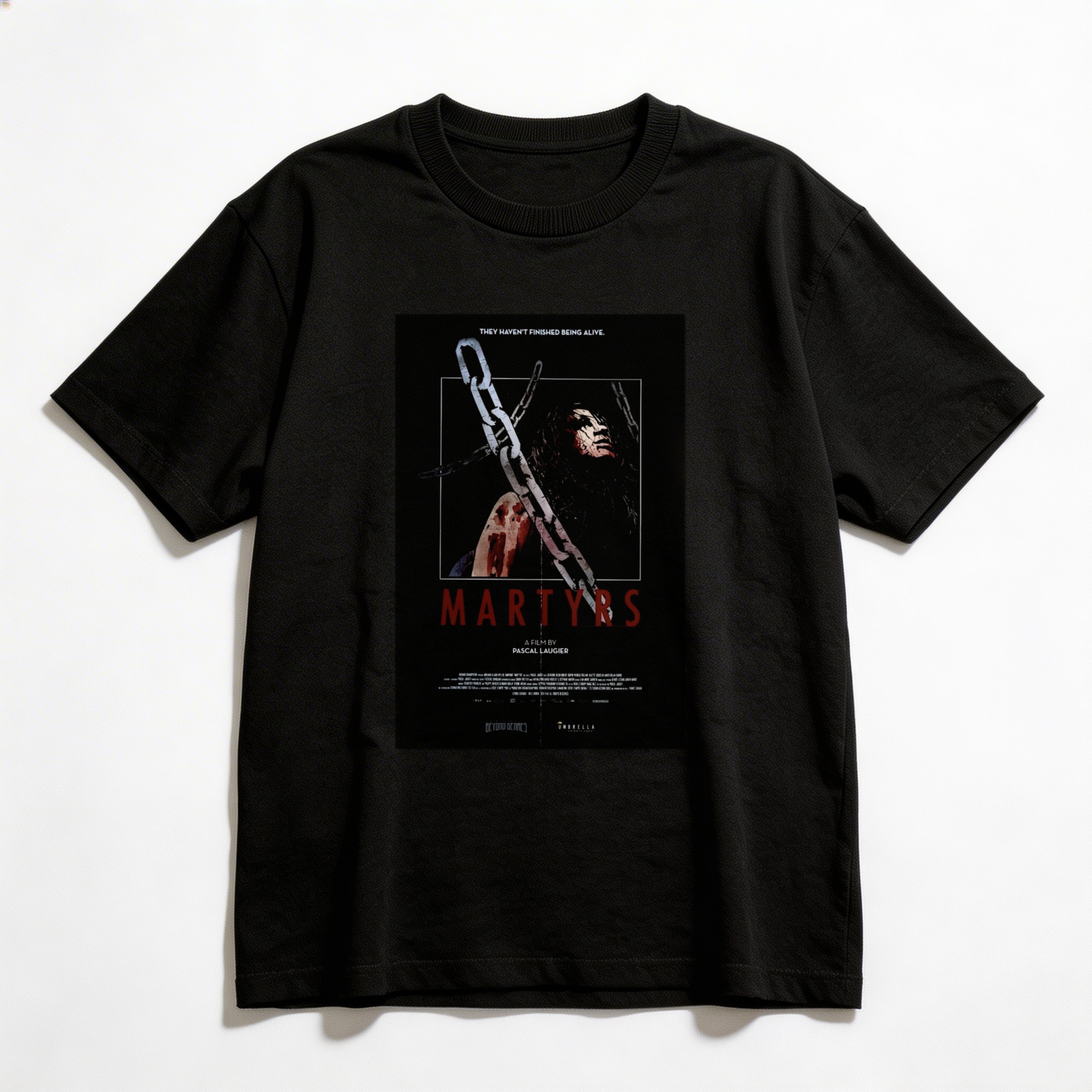 Camiseta_oversized_preto_camarada_do_alem_-_Martyrs_Martires | Martyrs (Mártires)