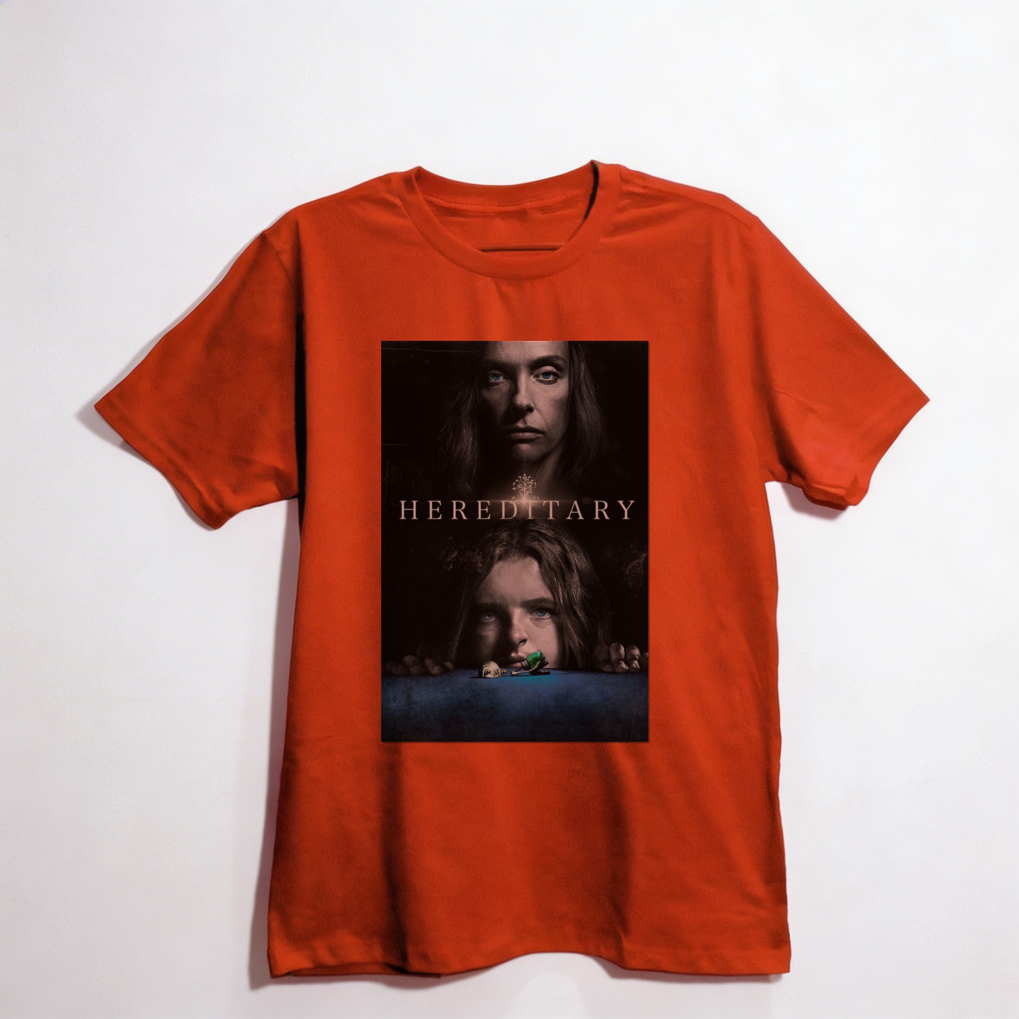 Camiseta_oversized_vermelho_camarada_do_alem_-_Hereditary_Hereditario | Hereditary (Hereditário)