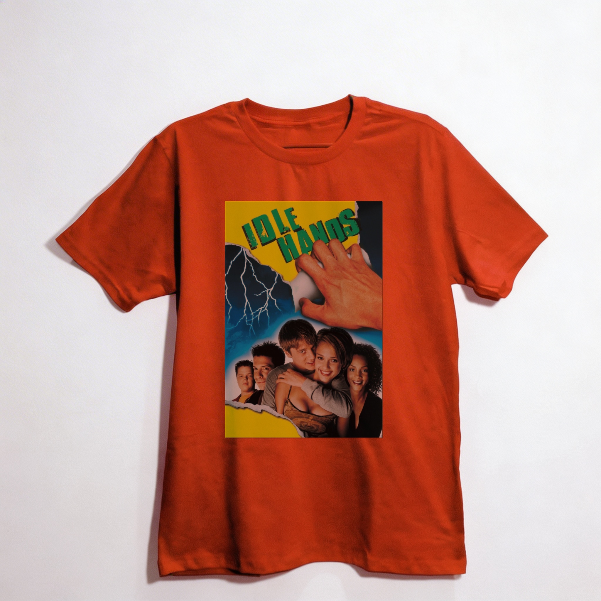 Camiseta_oversized_vermelho_camarada_do_alem_-_Idle_Hands_Maos_diabolicas | Idle Hands (Mãos diabólicas)