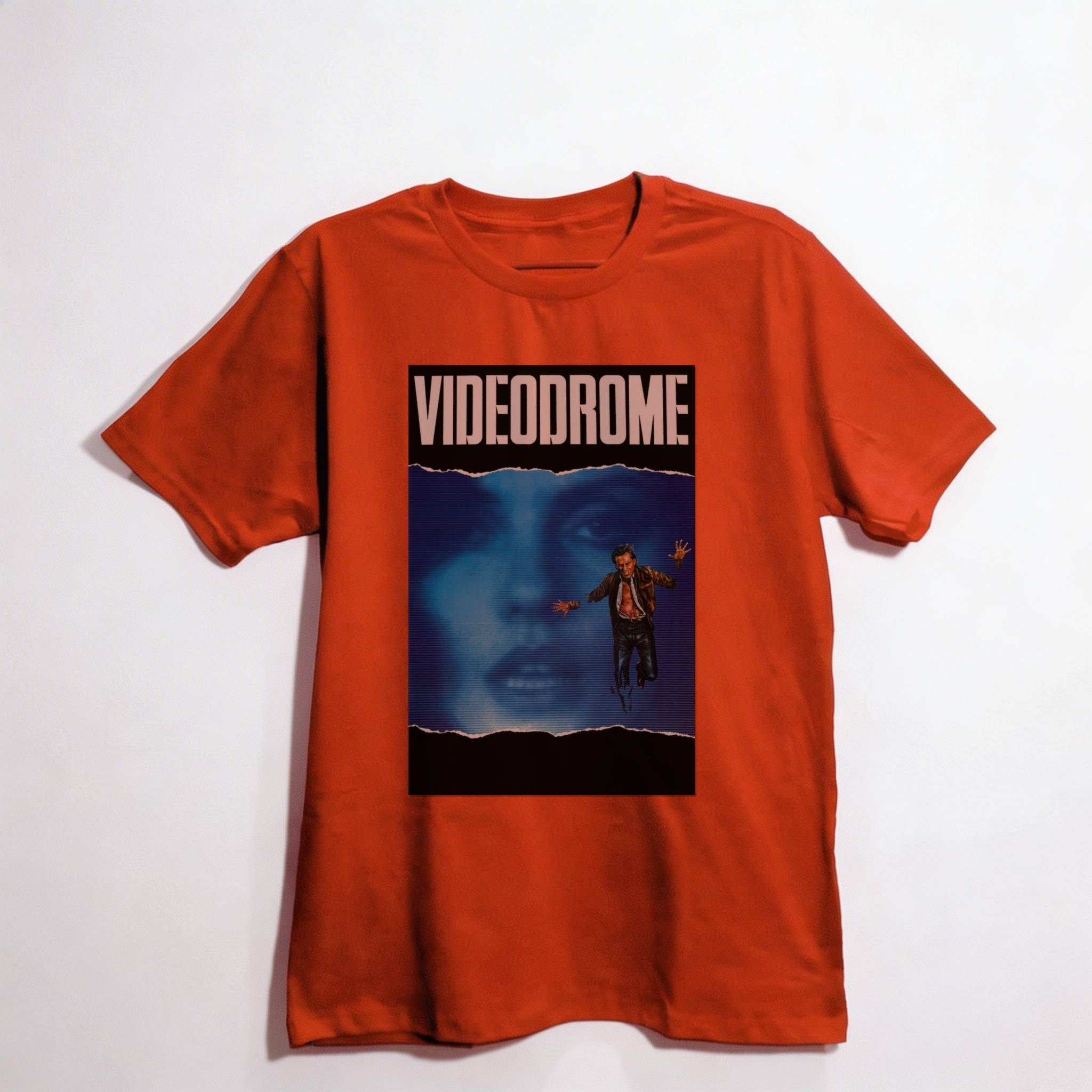 Camiseta_oversized_vermelho_camarada_do_alem_-_Videodrome_Videodrome_-_a_sindrome_do_video | Videodrome (Videodrome - a síndrome do vídeo)
