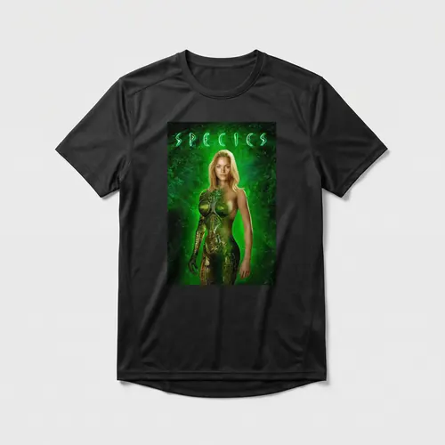 Camiseta dry fit preta com estampa do filme Species