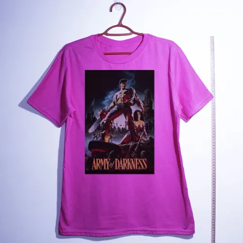 Camiseta de algodão rosa com estampa do filme Army of Darkness